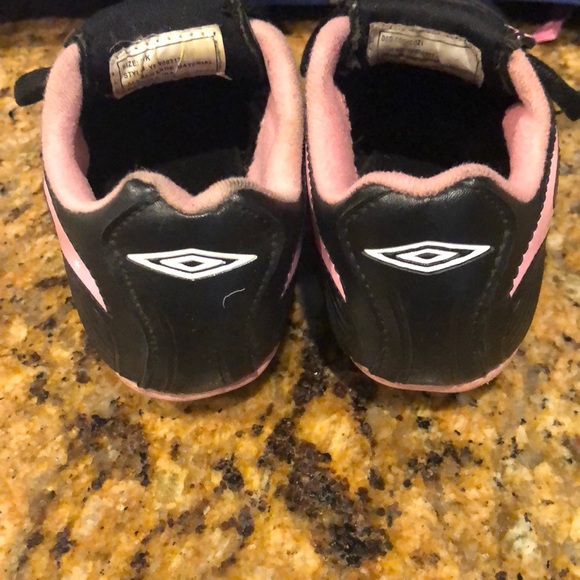 umbro girls cleats